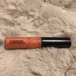 MAC Lustreglass - Love Nectar